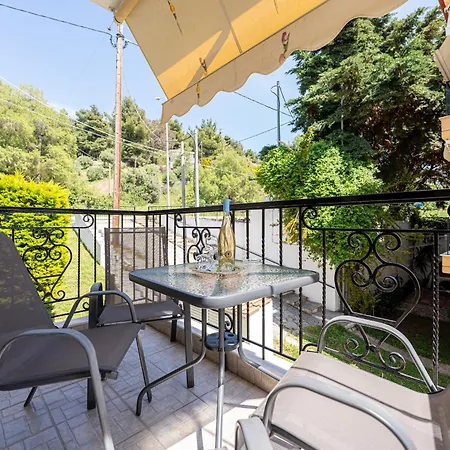 Sisters' Corner Apartman Néa Szkióni