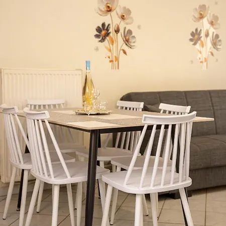 Sisters' Corner Apartmán